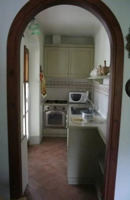 Villino Oliva Apartment Pomonte Italy